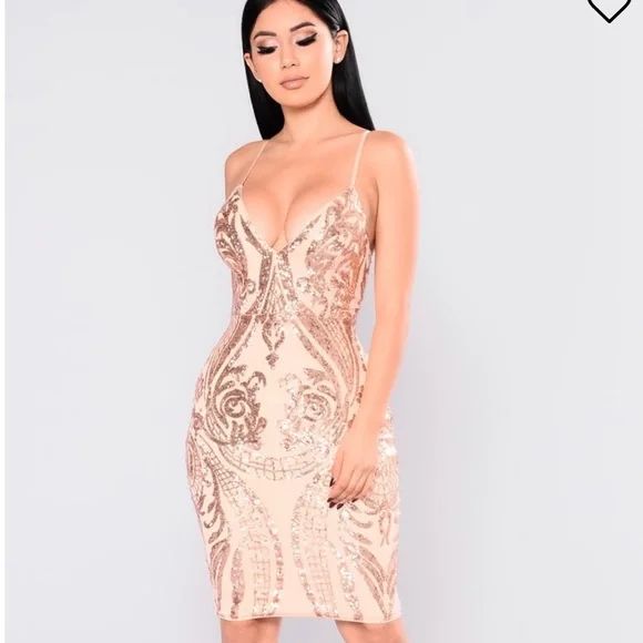 gold dress strapless ARIEL GOLD STRAPLESS MIDI DRESS | CULT MIA
